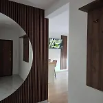 Apartment Apartman Como *
