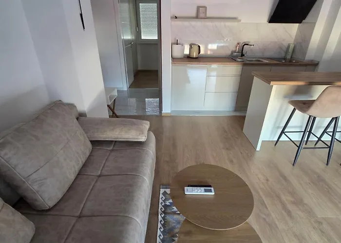 Apartman Como Appartamento *